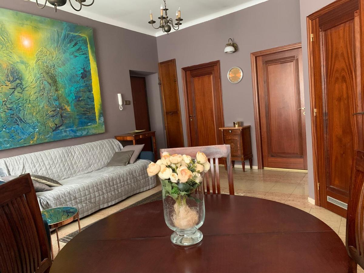 ורשה Beautiful And Charming Apartment In The Heart Of The Old Town מראה חיצוני תמונה